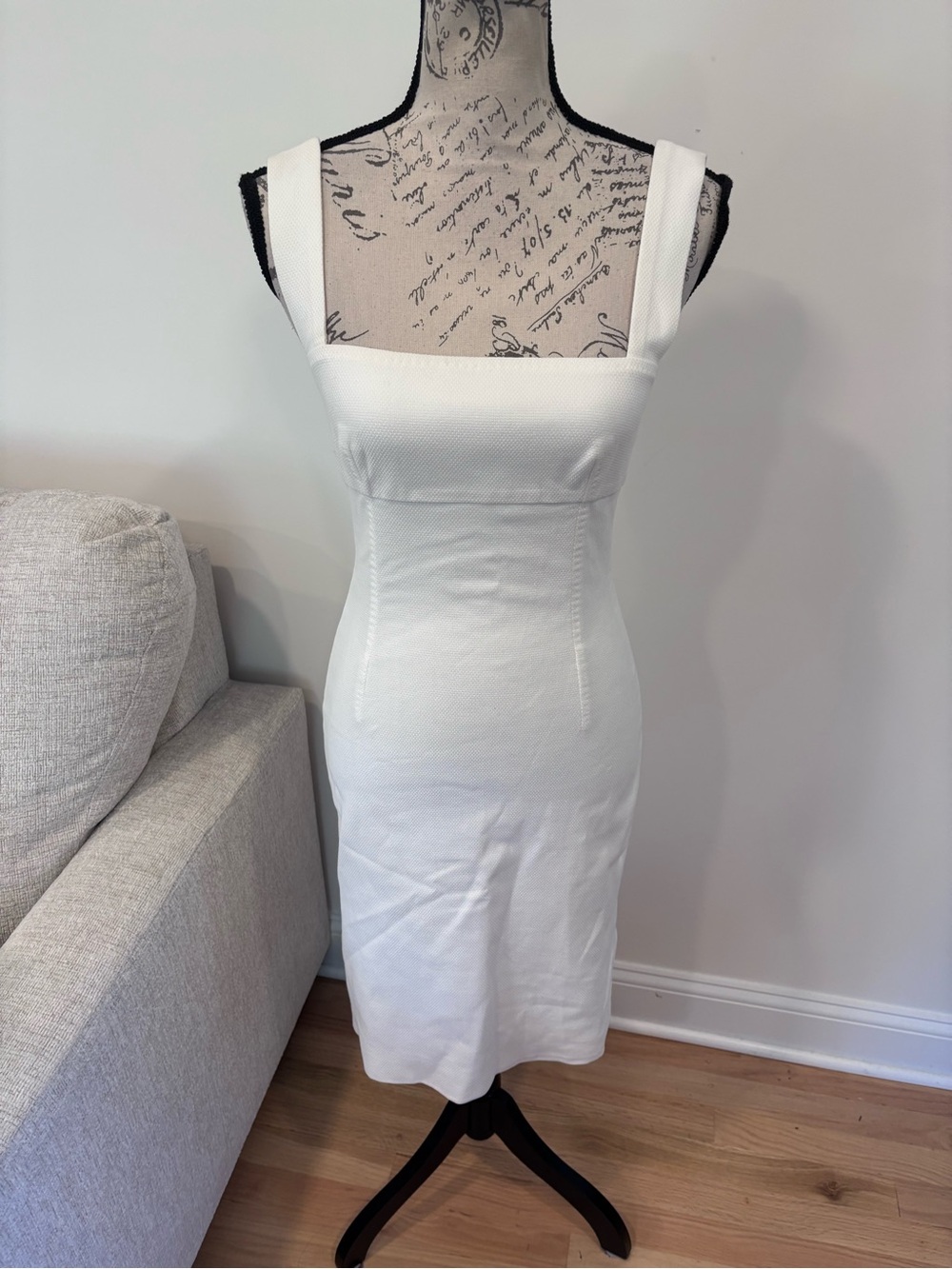 Dolce & Gabbana white sheath Dress with a square neckline size 40